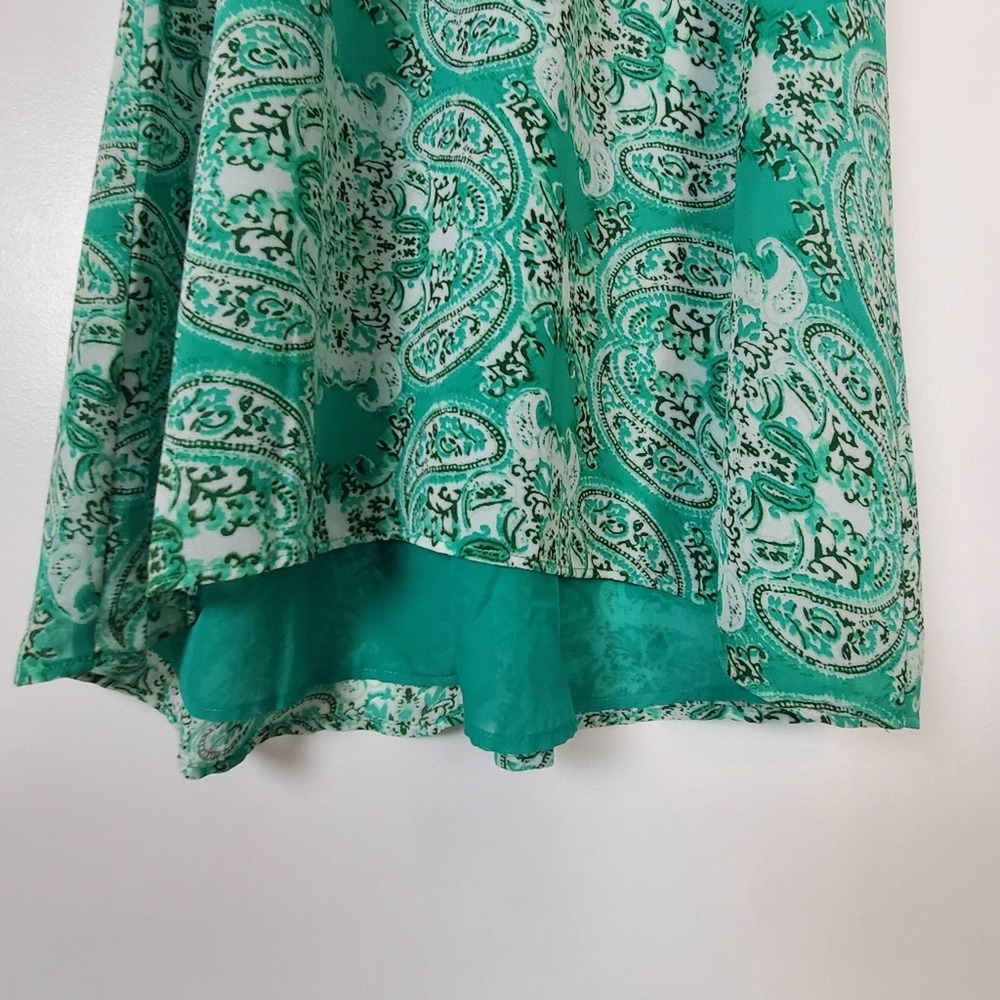 Umgee halter dress green paisley pattern - Picture 4 of 7